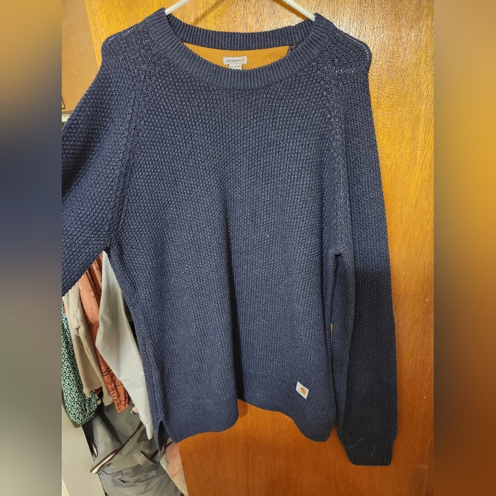 New with tags Carhartt Sweater